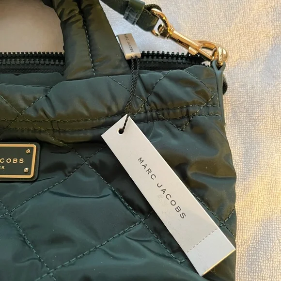 Marc Jacobs Dark Green Quilted Bag - Picture 4 of 11